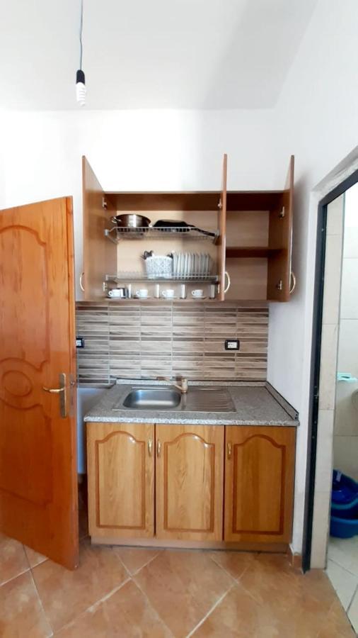 Vila Flamuri Golem  Esterno foto