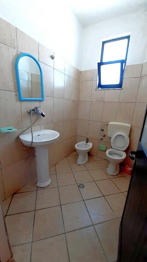 Vila Flamuri Golem  Esterno foto