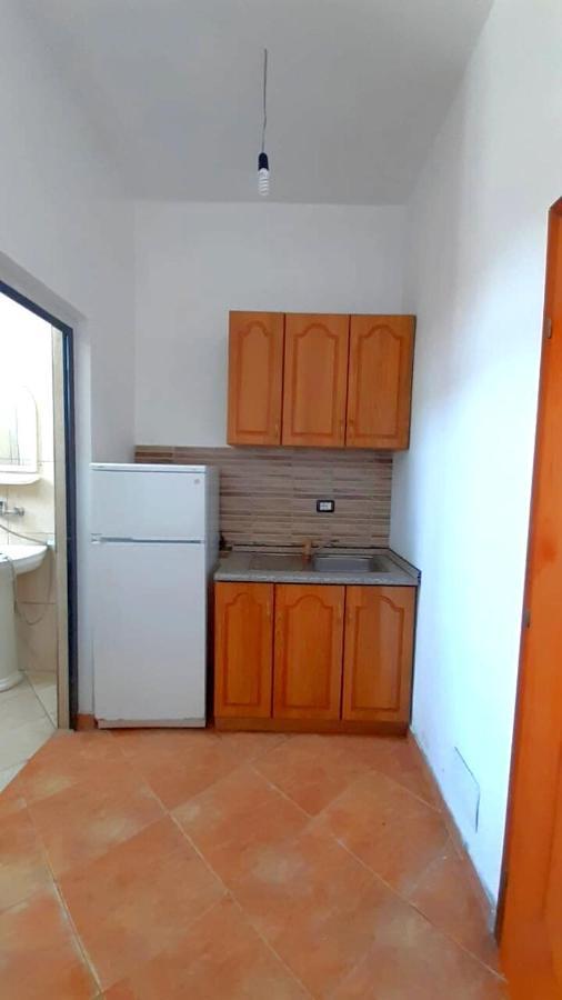 Vila Flamuri Golem  Esterno foto
